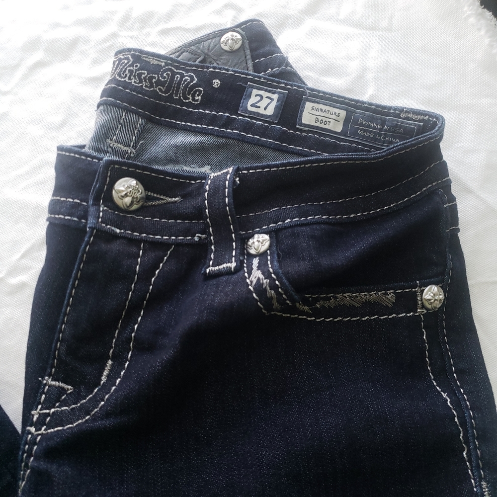 Miss Me Dark Wash Jean's Signature Boots Size 27
